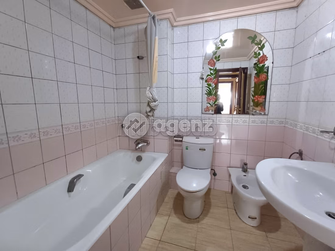 Appartement 161 m² à Beauséjour — 13
