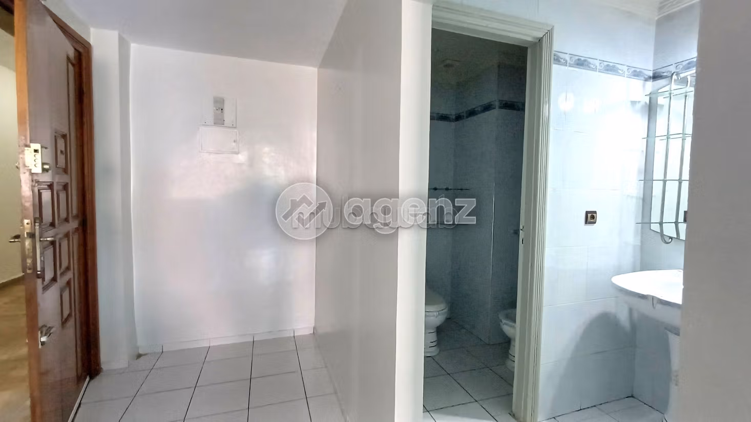 Appartementen kopen in Maârif. 2 Kamers. Lift