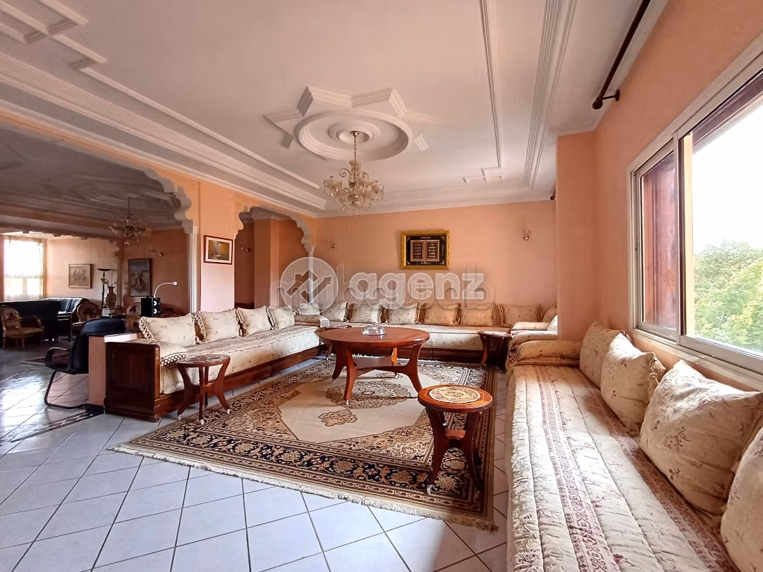 Appartement à vendre 217 m², 3 chambres Guéliz Marrakech