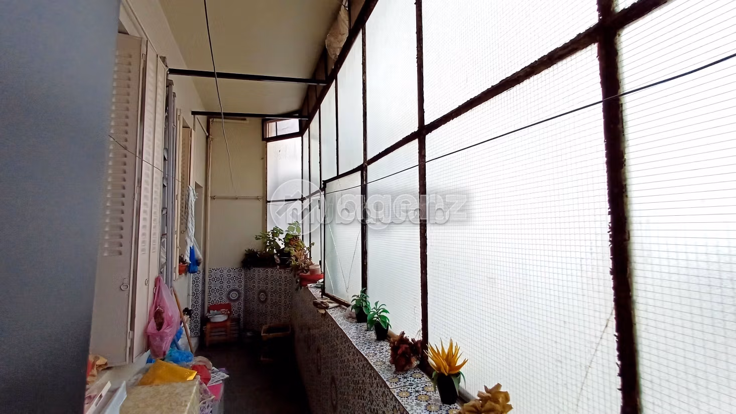 Piso en venta en Maârif. 2 dormitorios. Balcón grande