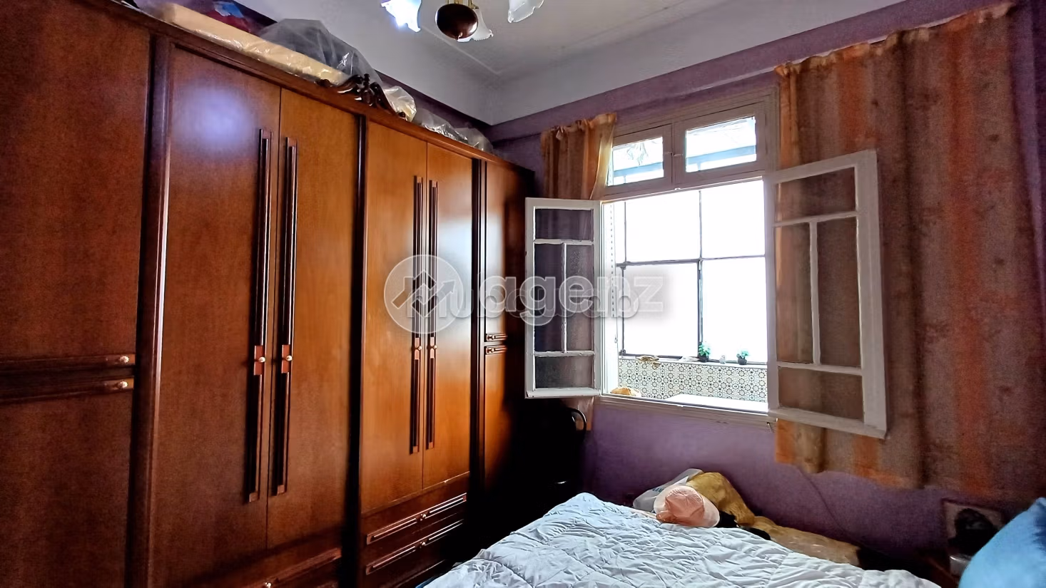 Piso en venta en Maârif. 2 dormitorios. Balcón grande