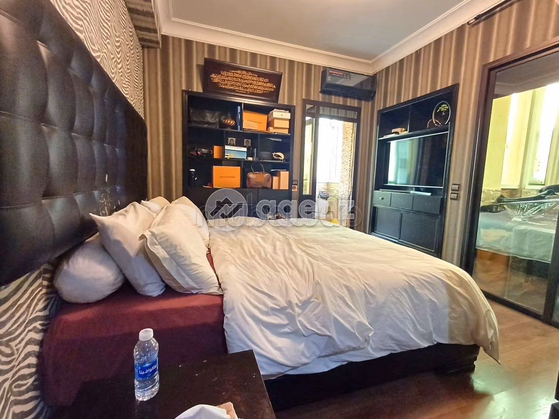 Beautiful apartment for sale in Beauséjour. Area of 146 m². With Lift, Carpark