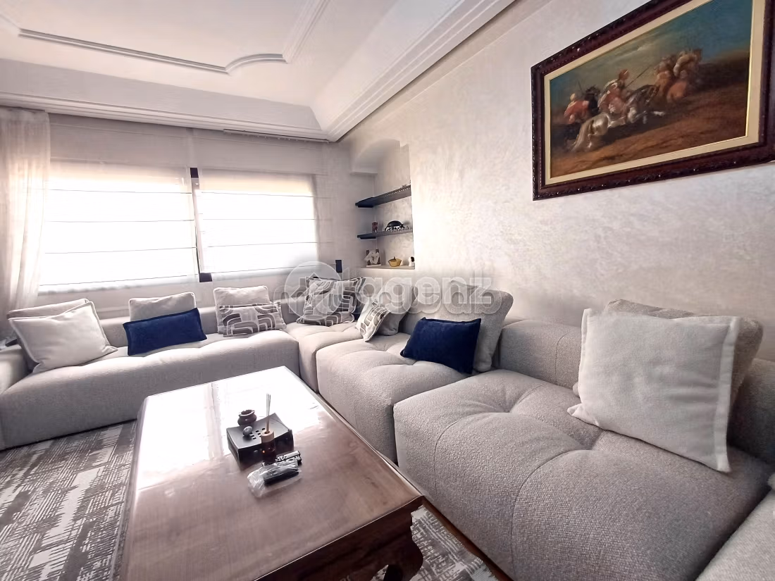 Beautiful apartment for sale in Beauséjour. Area of 146 m². With Lift, Carpark