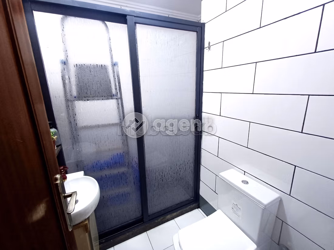 Piso en venta en Route Immouzer. 3 hermosas habitaciones. Cocina equipada