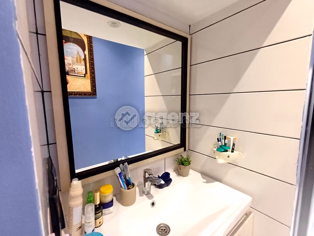 Piso en venta en Route Immouzer. 3 hermosas habitaciones. Cocina equipada