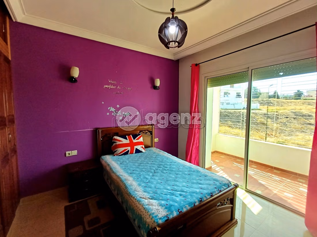 Suntuosa villa en venta en Hamria. 4 dormitorios. Parking y jardin