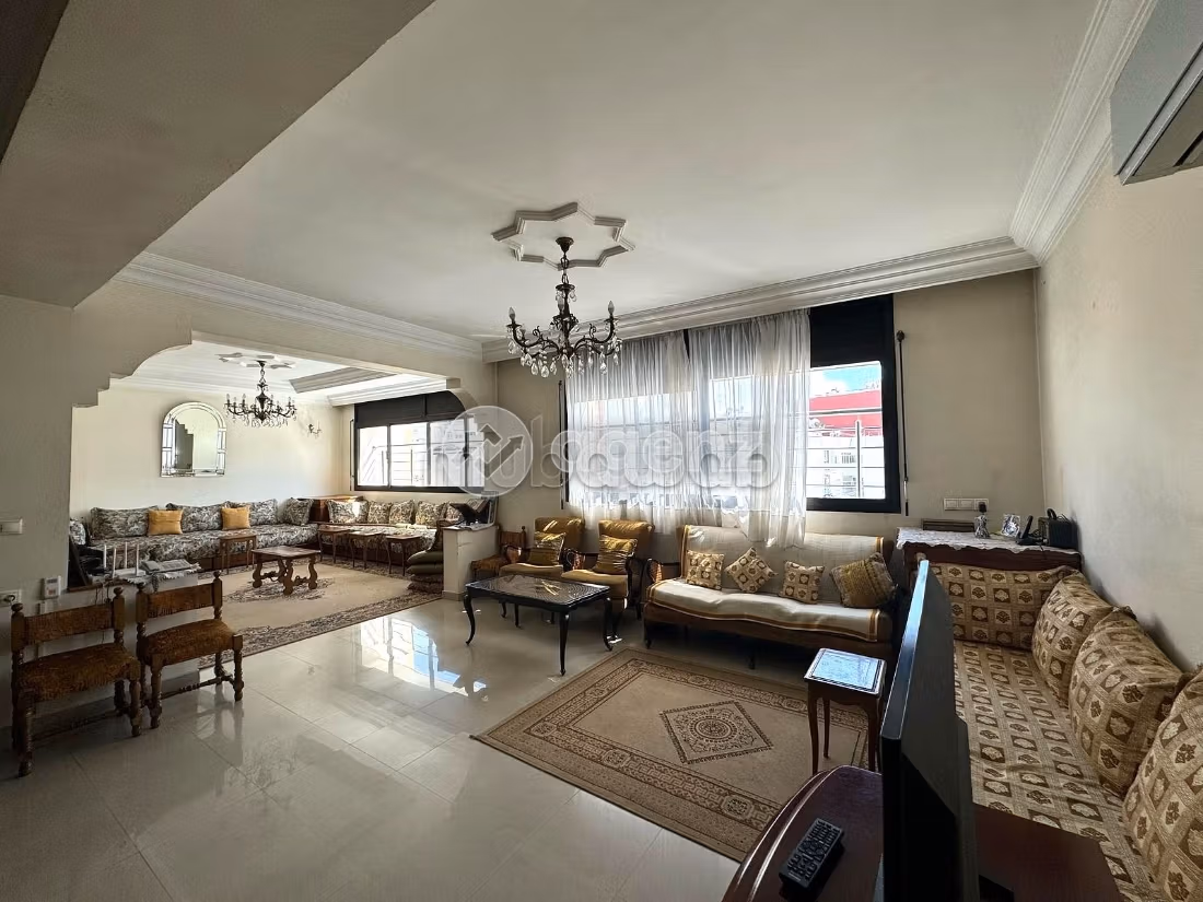 Apartment for sale in Val Fleury. Area 171 m². With garage and lift