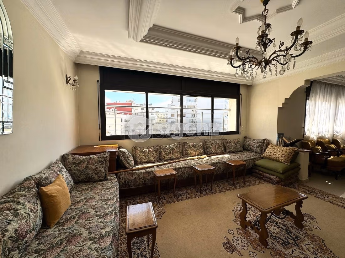 Apartment for sale in Val Fleury. Area 171 m². With garage and lift