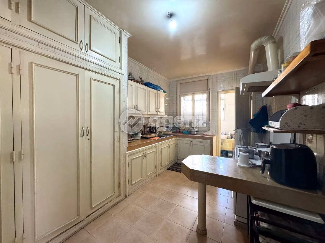 Apartment for sale in Val Fleury. Area 171 m². With garage and lift