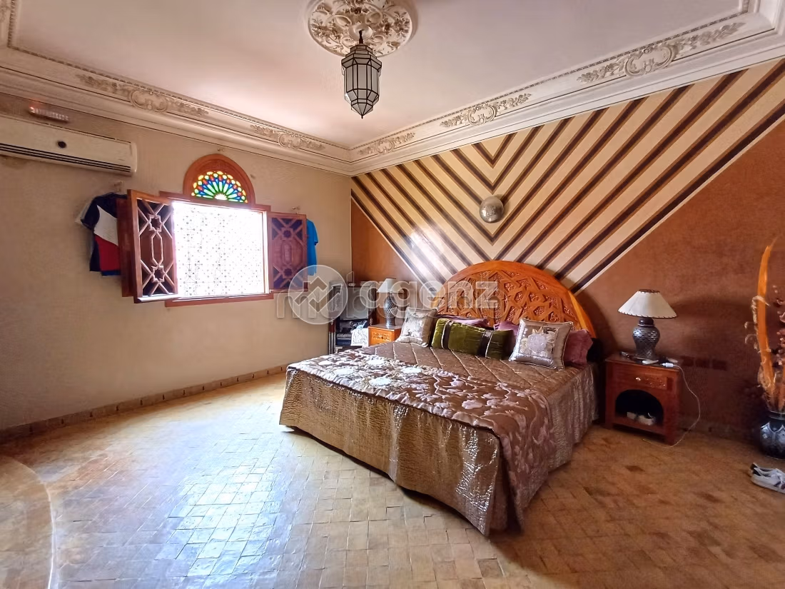 Villa à vendre 251 m², 5 chambres Amerchich Marrakech