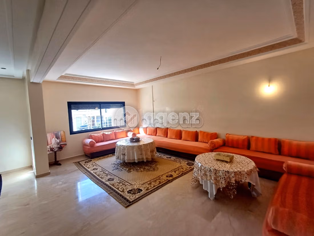 Appartement à vendre 221 m², 3 chambres Route immouzer Fès — 2