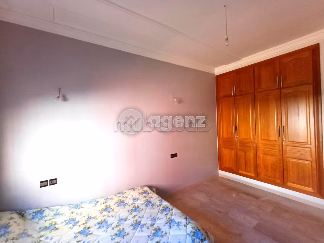 Appartement 221 m² à Route Immouzer — 8