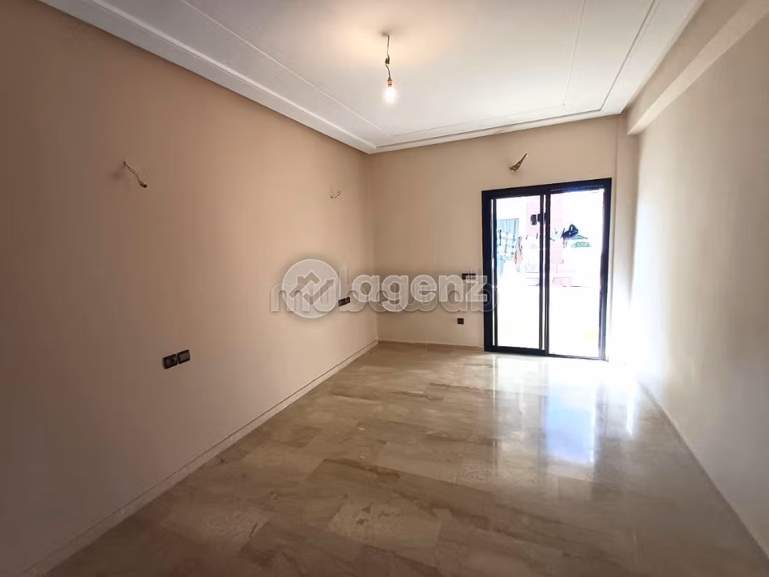 Appartement 221 m² à Route Immouzer — 12