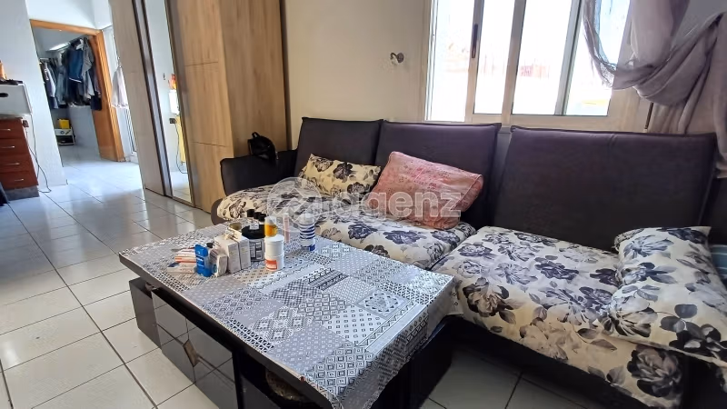 Se vende piso en Moulay Youssef. 1 bonita habitación. Con Ascensor, Estacionamiento