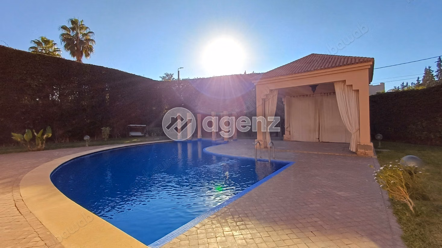 Luxury Villa for sale in Hay Targa. 4 lovely rooms