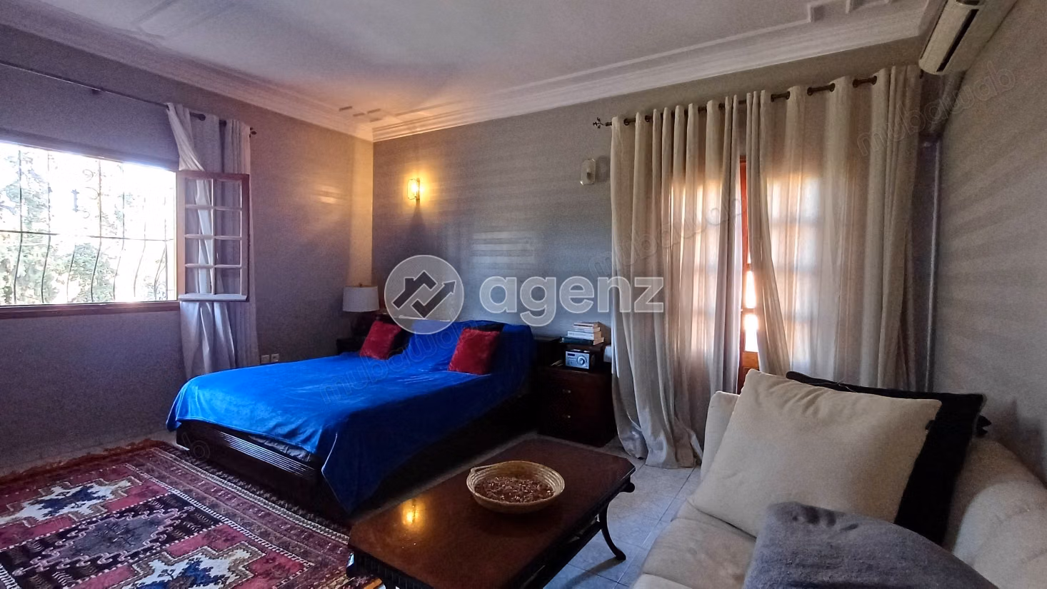Luxury Villa for sale in Hay Targa. 4 lovely rooms