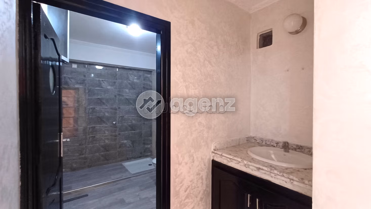 Villa de alto standing en venta. 4 hermosas habitaciones. Bodega, gran terraza