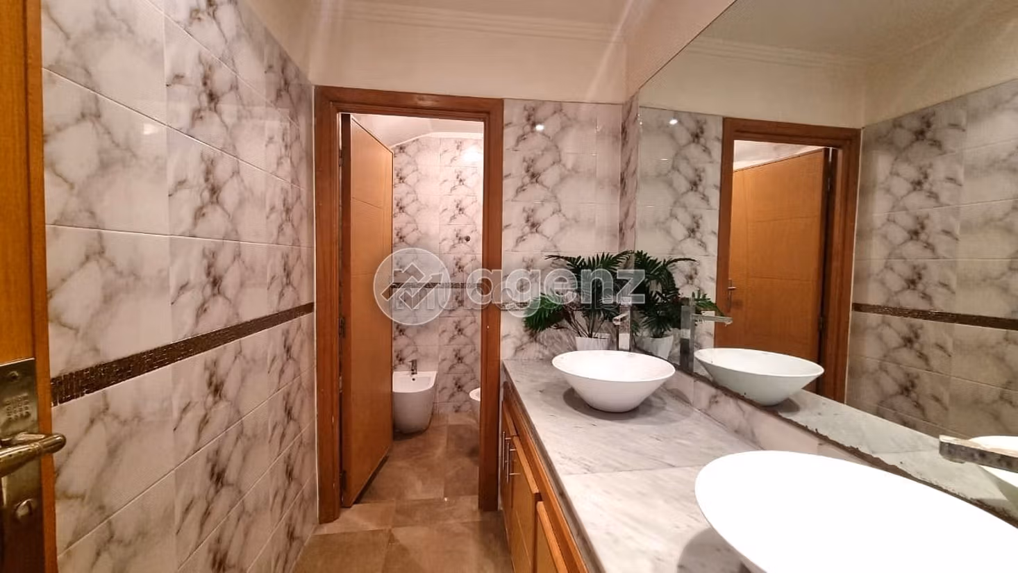 Villa à vendre 200 m², 4 chambres Oulfa Casablanca