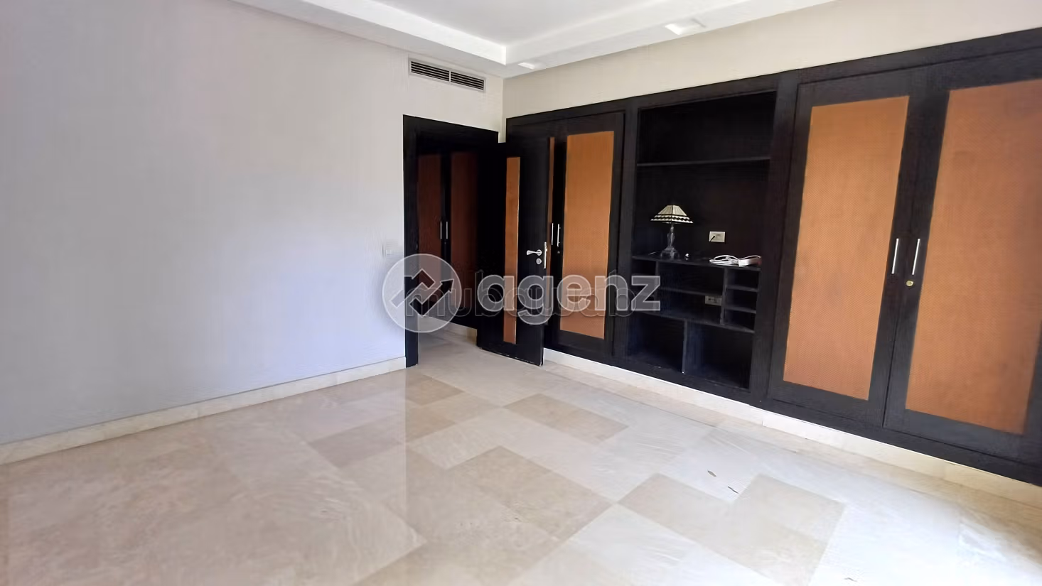 Appartement à vendre 251 m², 2 chambres Ville Verte Bouskoura