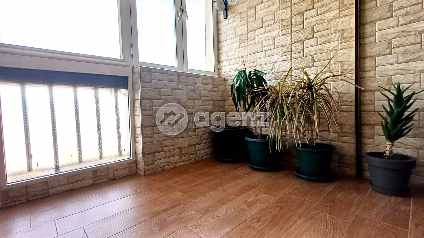 Magnífico piso en venta en Bourgogne Est. Superficie 113 m². Con ascensor y terraza