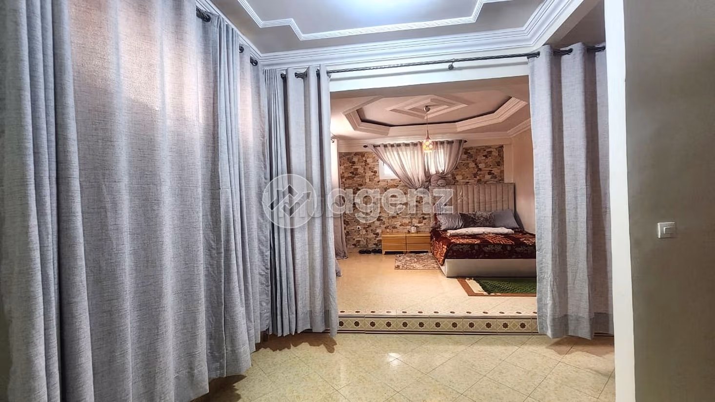Magnificent villa for sale in Hay Najah. 4 lovely rooms. Carpark and terrace