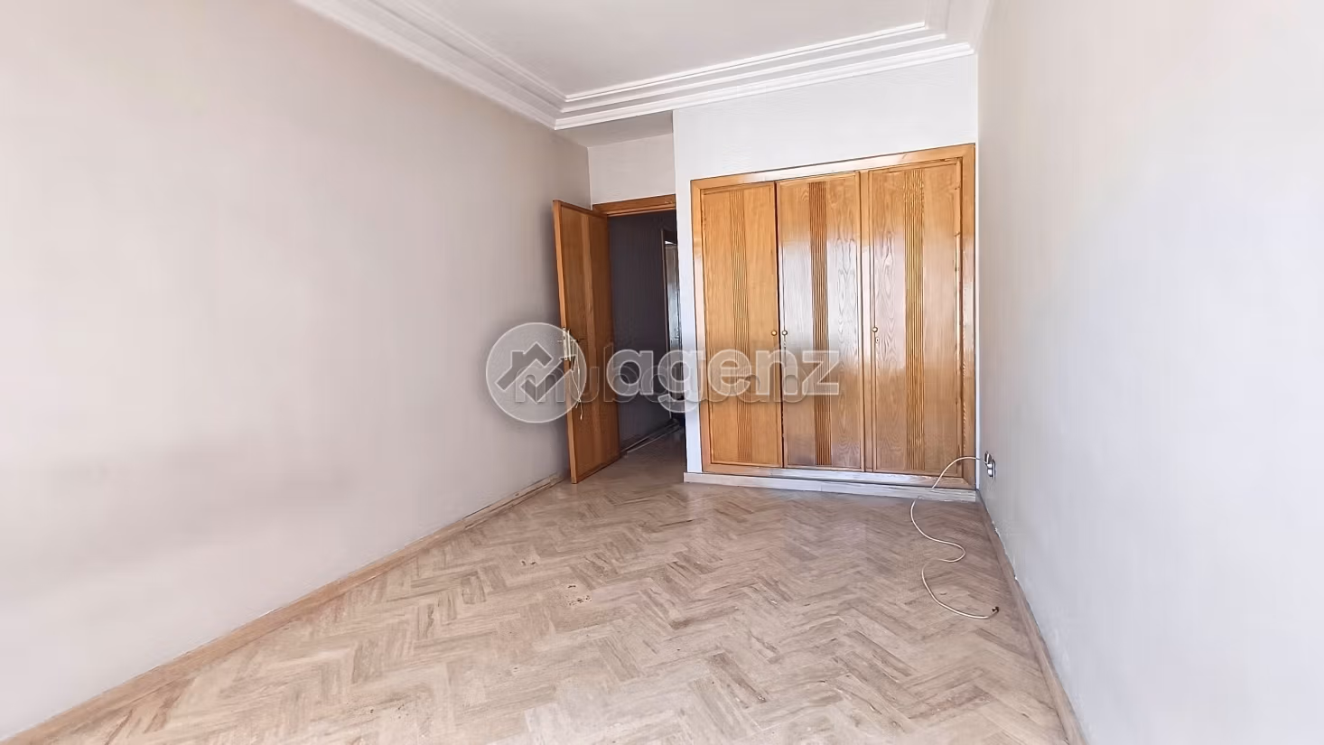 Splendido appartamento da acquistare. Superficie totale 129 m². Ascensore e posto auto