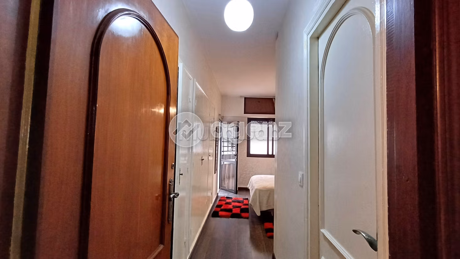 Apartment to purchase in Les Hôpitaux. Large area 143 m². New furniture