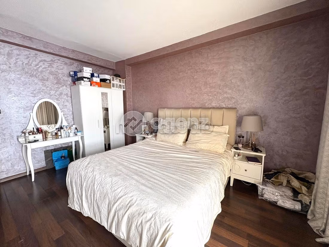 Appartement 191 m² à Foncière — 16