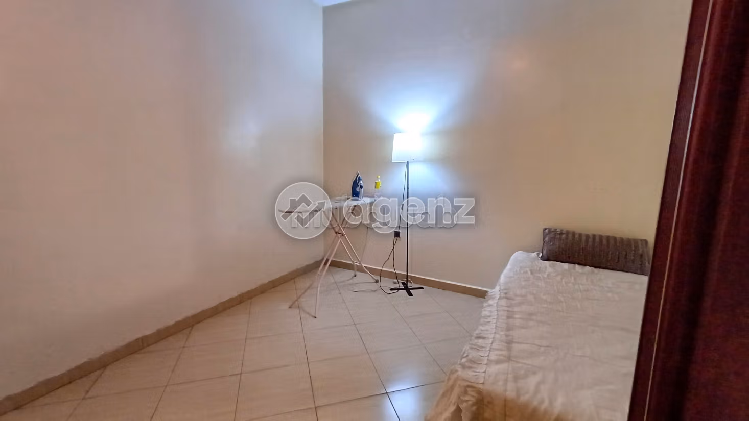 Proprietà in vendita a Al Qods. 5 belle camere da letto. Salone tradizionale marocchino e sistema di videosorveglianza