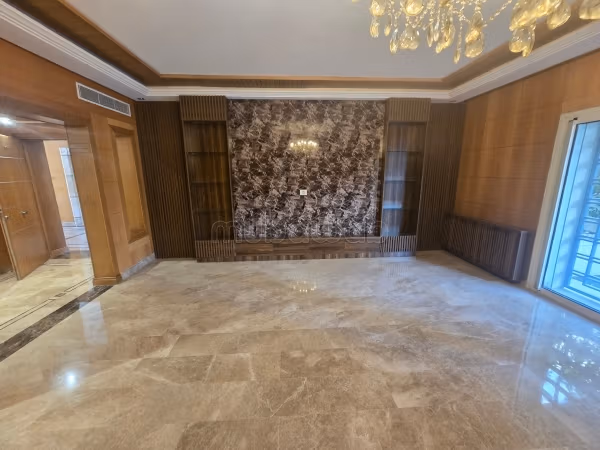 Affitto di un bellissimo appartamento a Les Berges Du Lac 2. Superficie di 240 m². Terrazzo e giardino