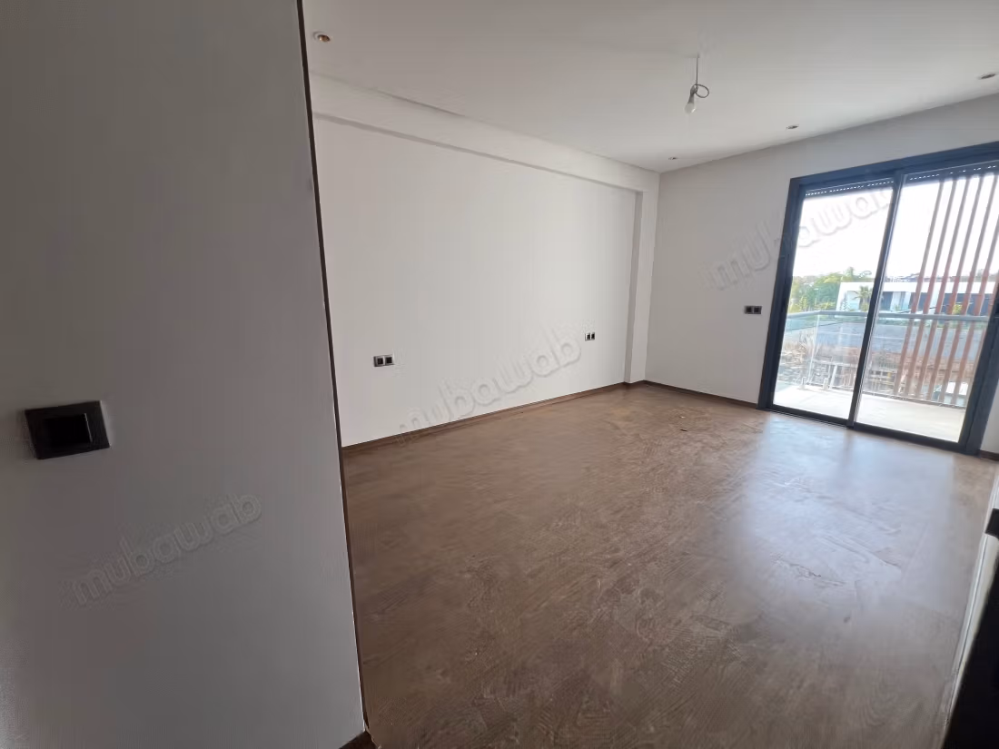 Vend appartement à Souissi. 2 chambres