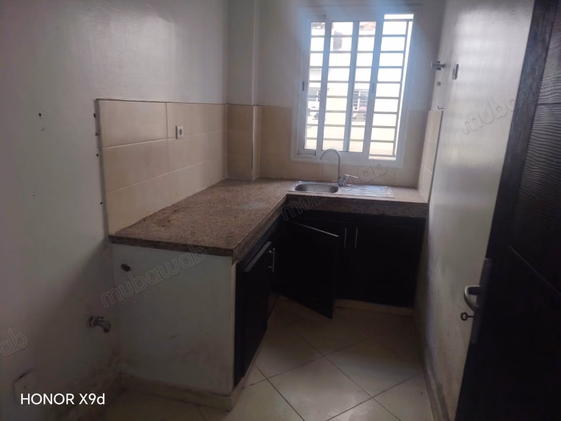 Affitto di uno splendido appartamento a Zone Industrielle. 2 camere da letto