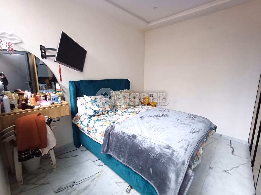 Apartment for sale in Quartier Bachkou. 3 rooms. Garage