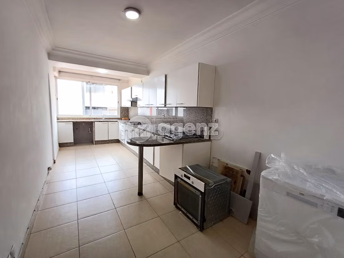 Apartment to purchase in Val Fleury. Surface area 133 m². Parking spaces