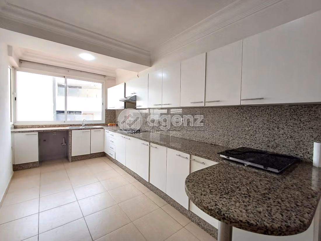 Apartment to purchase in Val Fleury. Surface area 133 m². Parking spaces