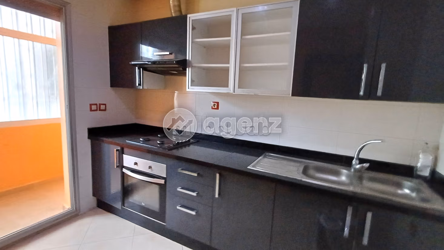 Appartement à vendre 83 m², 2 chambres Iberie Tanger
