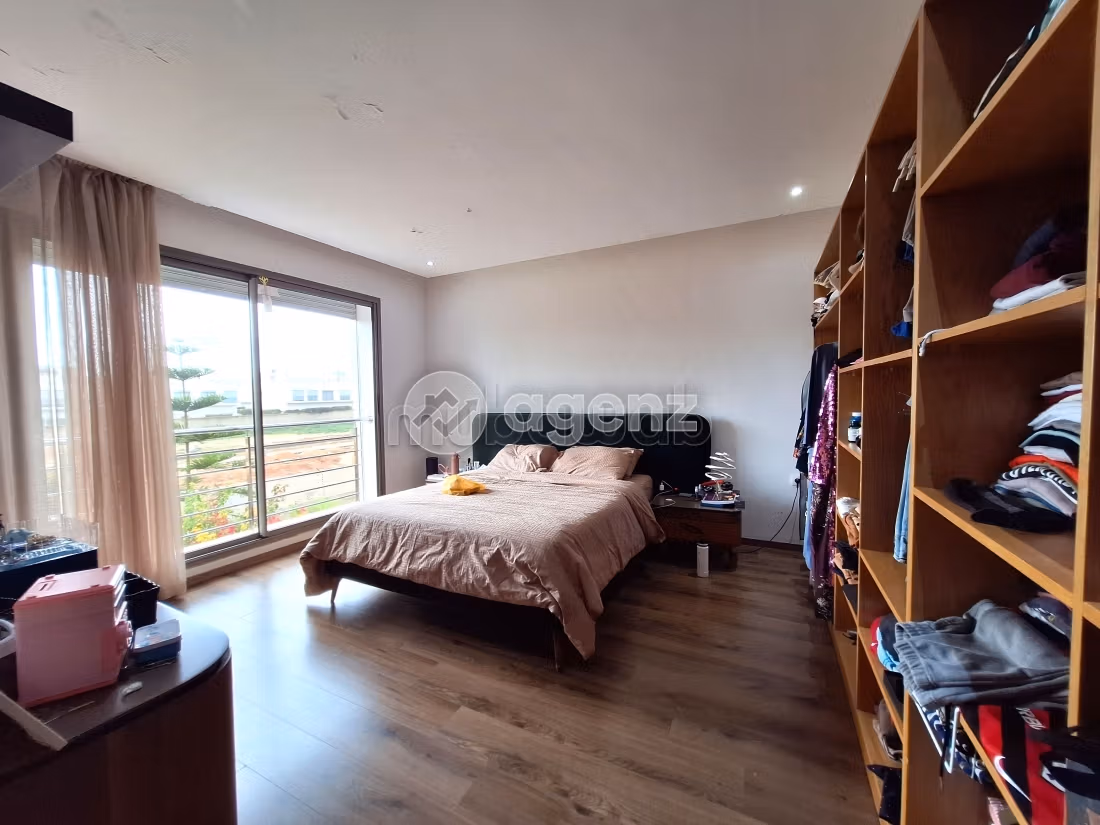 Villa à vendre 443 m², 4 chambres Tamaris Dar Bouazza