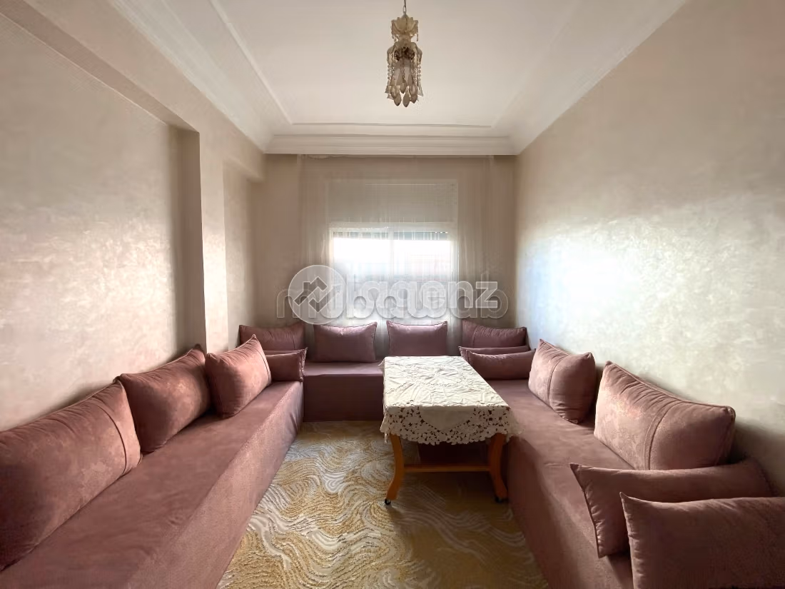 Bonito piso en venta en Ain Chock. Dimensión 105 m². Garaje