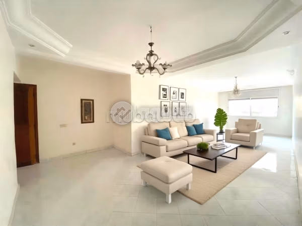 Appartement à vendre 124 m², 3 chambres Maârif Extension Casablanca