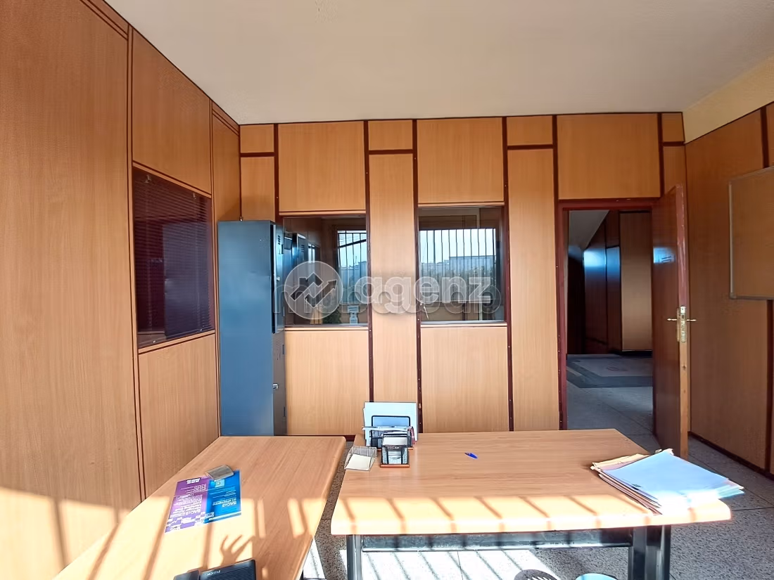 Commerce à louer 900 m² Nassim Mohammedia