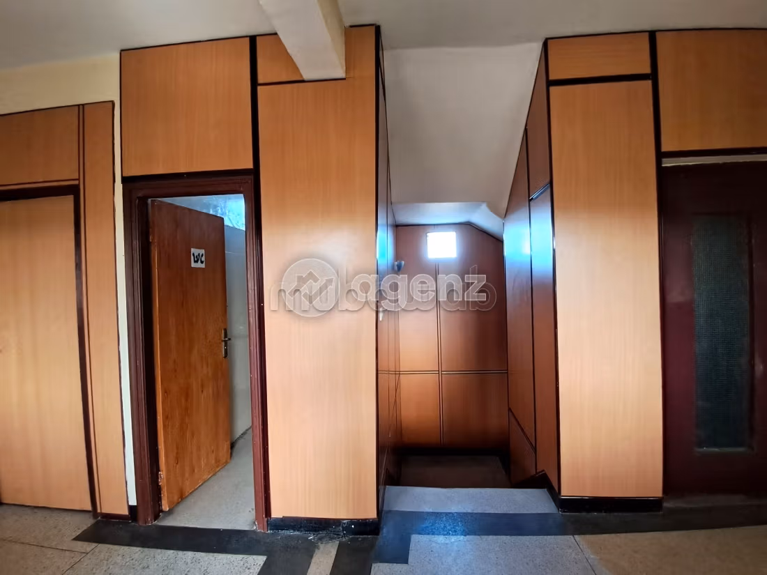 Commerce à louer 900 m² Nassim Mohammedia
