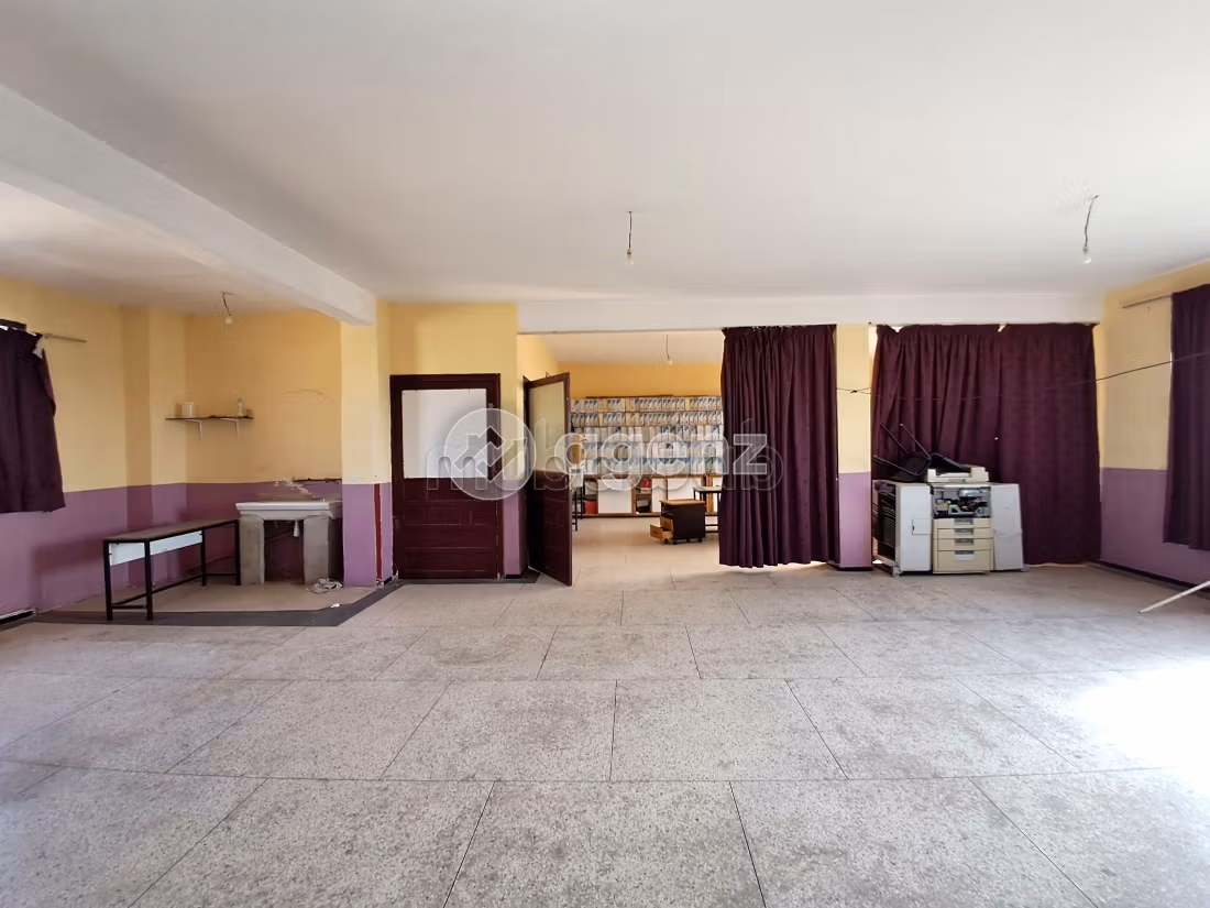 Commerce à louer 900 m² Nassim Mohammedia