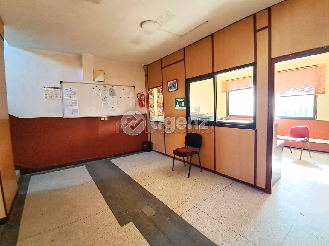 Commerce à louer 900 m² Nassim Mohammedia