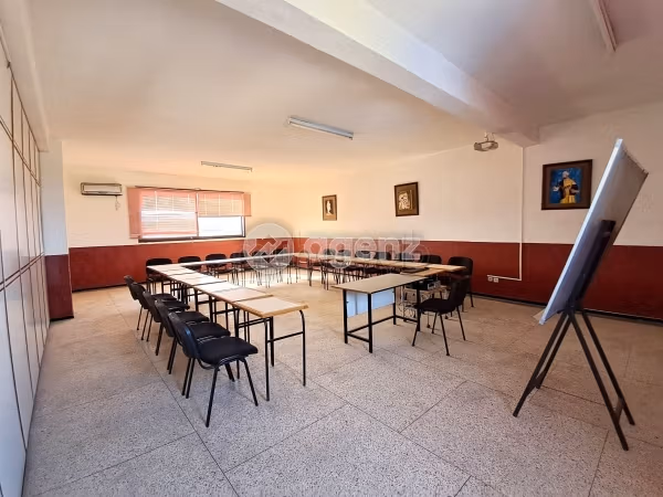 Commerce à louer 900 m² Nassim Mohammedia