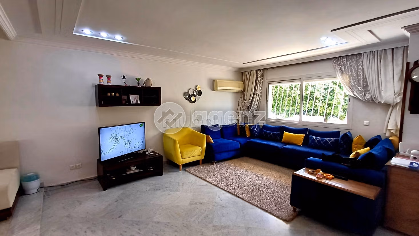 Vendita villa di lusso a Hay Jdid. Superficie 210 m². Posto auto e terrazzo