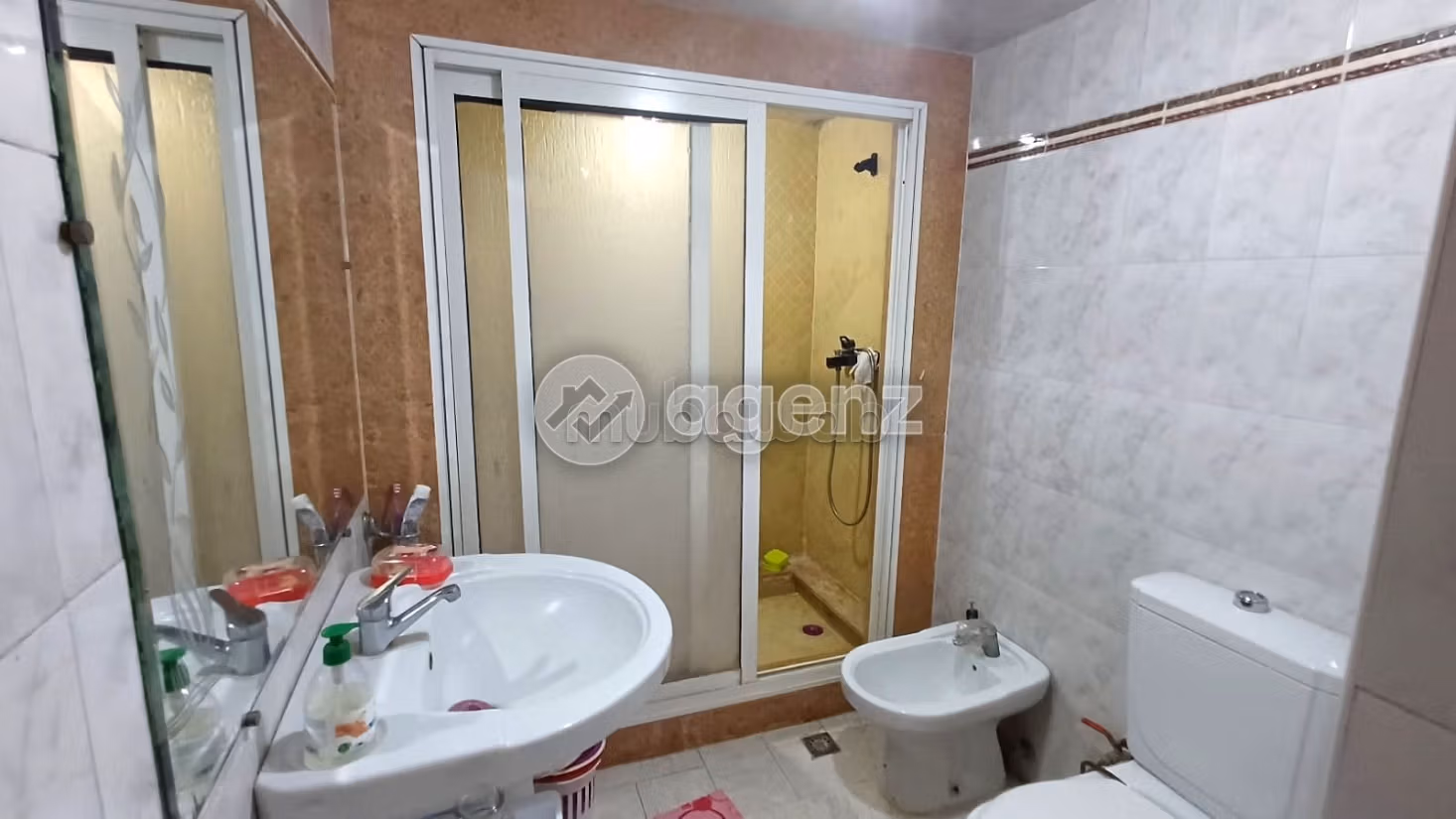 Vendita villa di lusso a Hay Jdid. Superficie 210 m². Posto auto e terrazzo