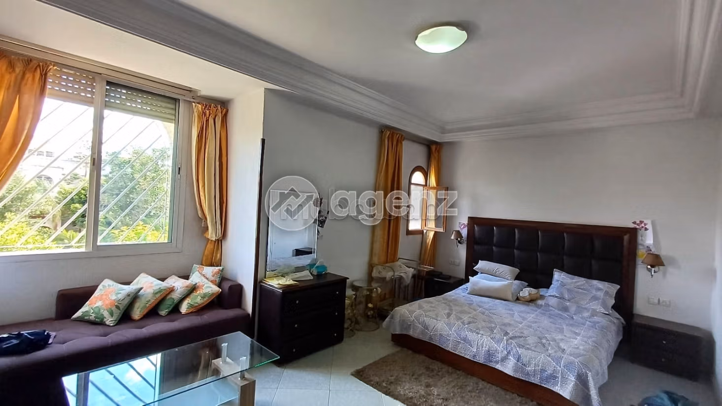 Vendita villa di lusso a Hay Jdid. Superficie 210 m². Posto auto e terrazzo