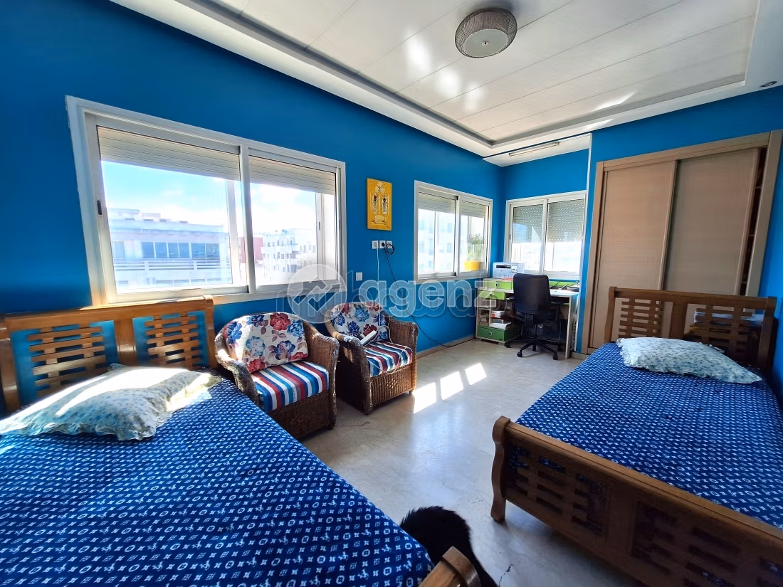Appartement 81 m² à Roches Noires — 8