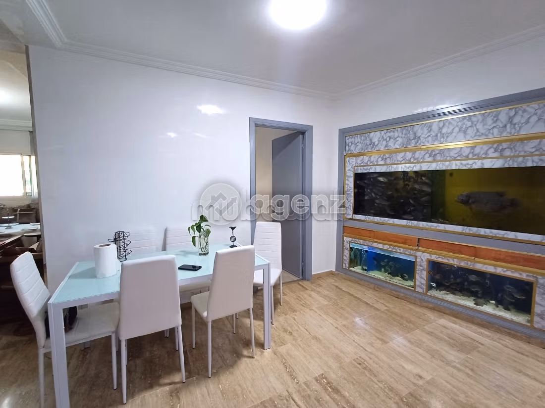 Sell apartment. 3 rooms. Fully furnished