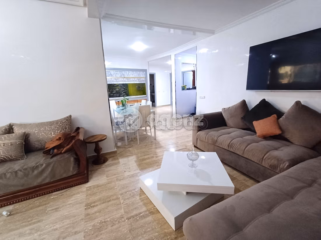 Sell apartment. 3 rooms. Fully furnished